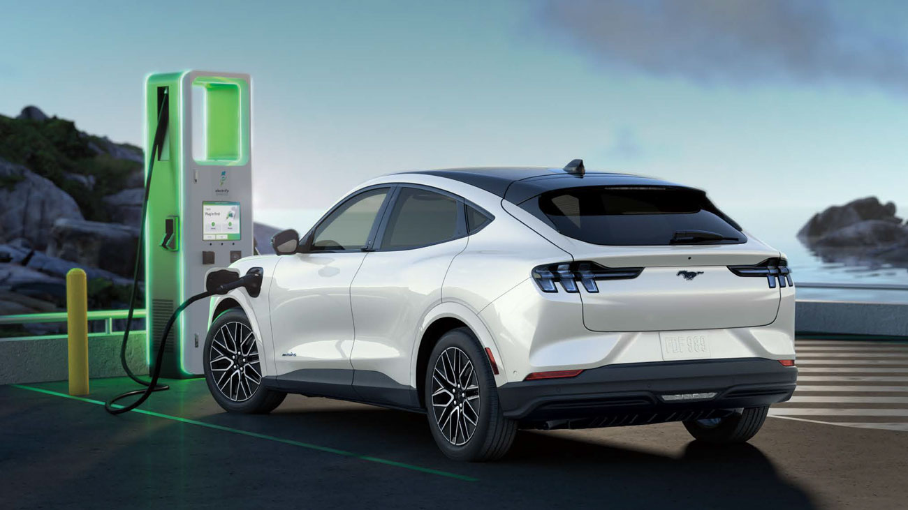 sạc Ford Mustang Mach-E